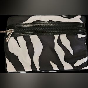 NWOT Modella Zebra Print Makeup Cosmetic Bag
